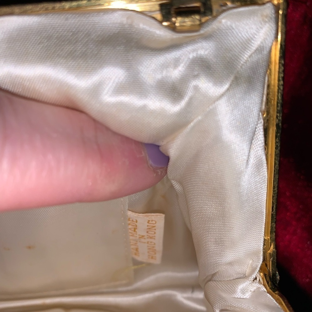 Vintage White and Gold beaded Purse Small - Picture 6 of 10